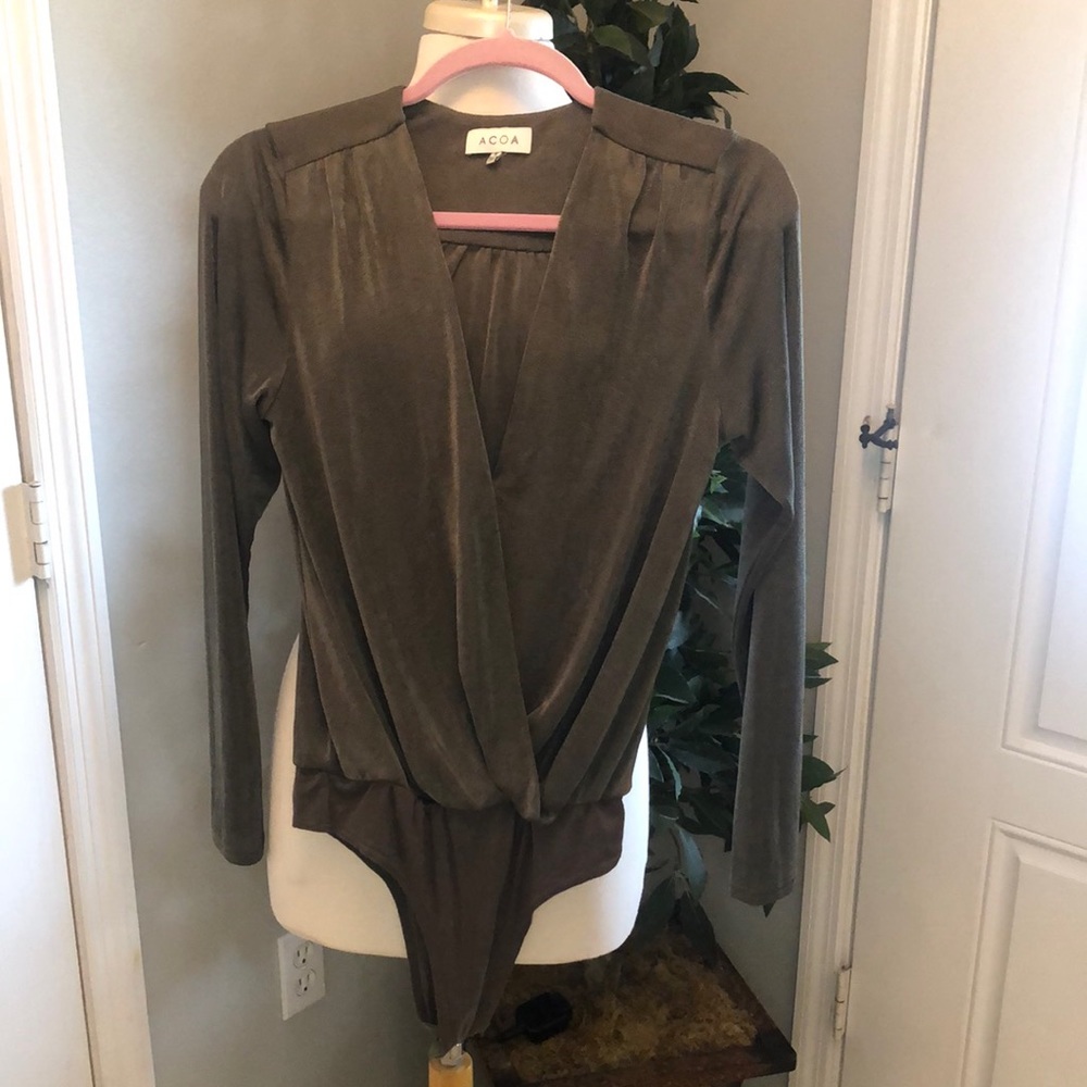 ACOA Women’s Long Sleeve V-Neck Leotard Gray Small